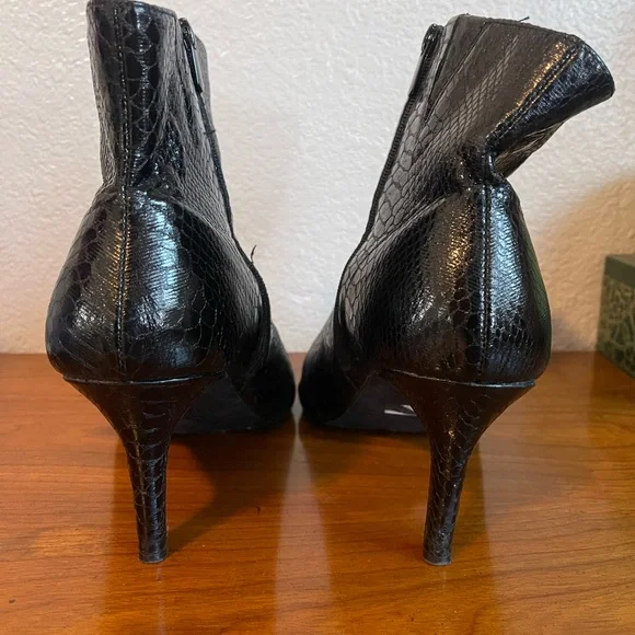 Torrid Black Textured Ankle Booties - Picture 2 of 4